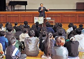 あづまＬＣの会員が講演