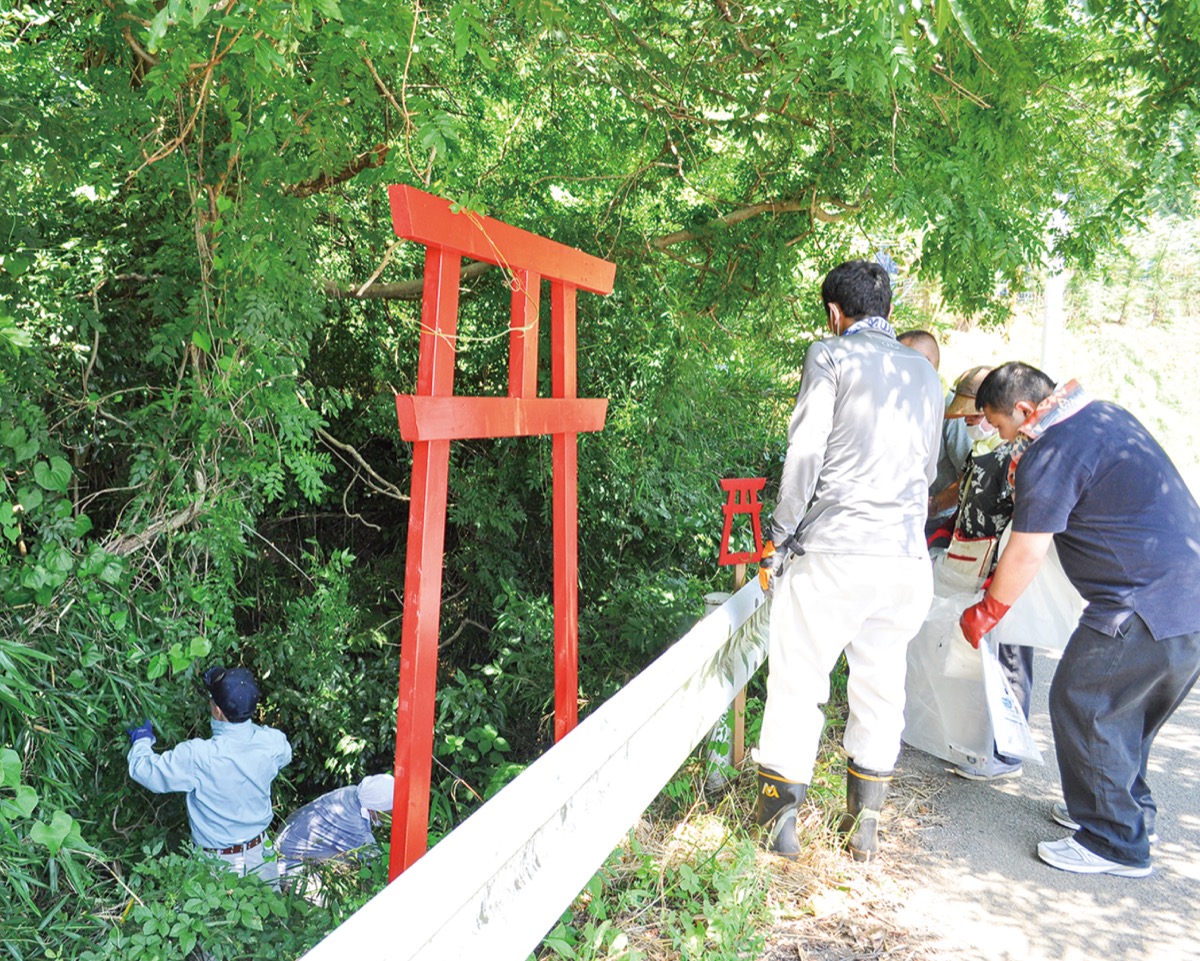 南矢名上部自治会 鳥居設置でごみゼロへ | 秦野 | タウンニュース