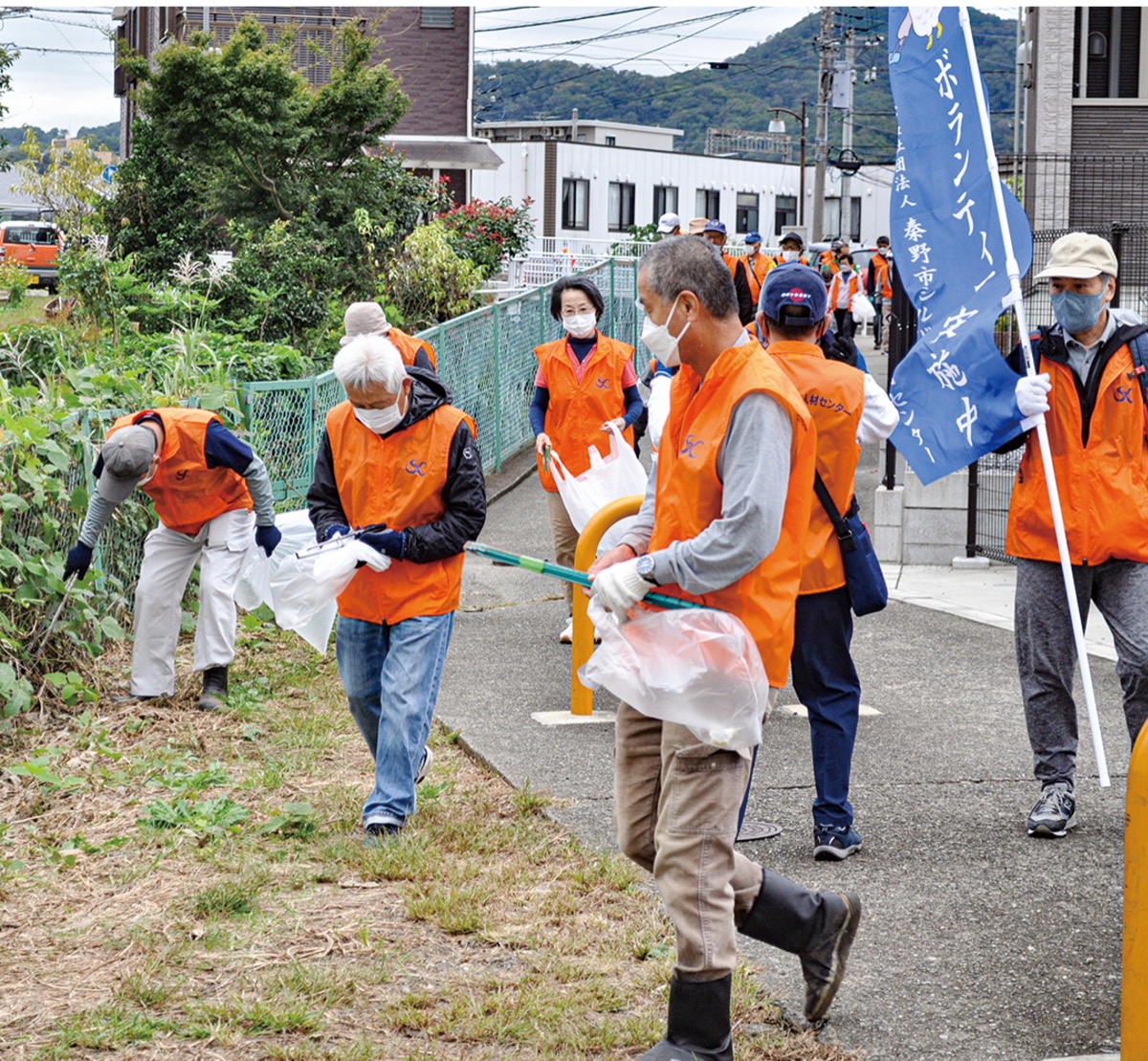 秦野市シルバー人材センター 8地区で一斉清掃作戦 秦野の観光地でごみ拾い | 秦野 | タウンニュース